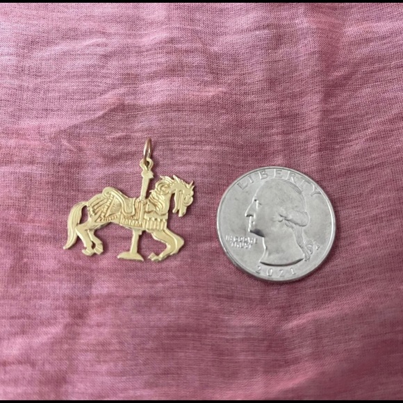 14k Gold Carousel Horse Pendant - Picture 7 of 7